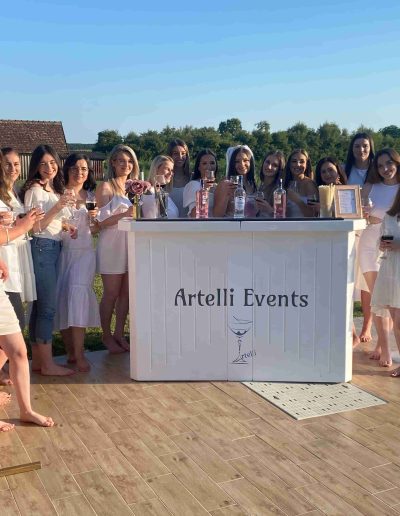 Djevojačke večeri 2